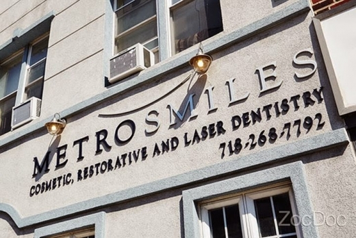 Metro Smiles Dental in Forest Hills City, New York, United States - #2 Photo of Point of interest, Establishment, Health, Dentist