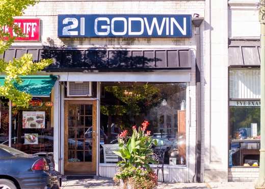 21 Godwin in Ridgewood City, New Jersey, United States - #2 Photo of Point of interest, Establishment, Beauty salon, Hair care