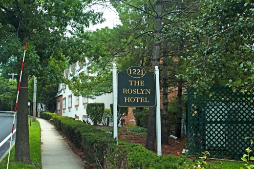 The Roslyn Hotel in Roslyn City, New York, United States - #4 Photo of Point of interest, Establishment, Lodging
