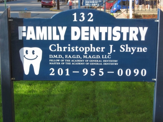 Christopher Shyne DMD MAGD in North Arlington City, New Jersey, United States - #2 Photo of Point of interest, Establishment, Health, Dentist