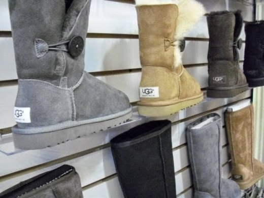 uggs bronx in Bronx City, New York, United States - #4 Photo of Point of interest, Establishment, Store, Clothing store