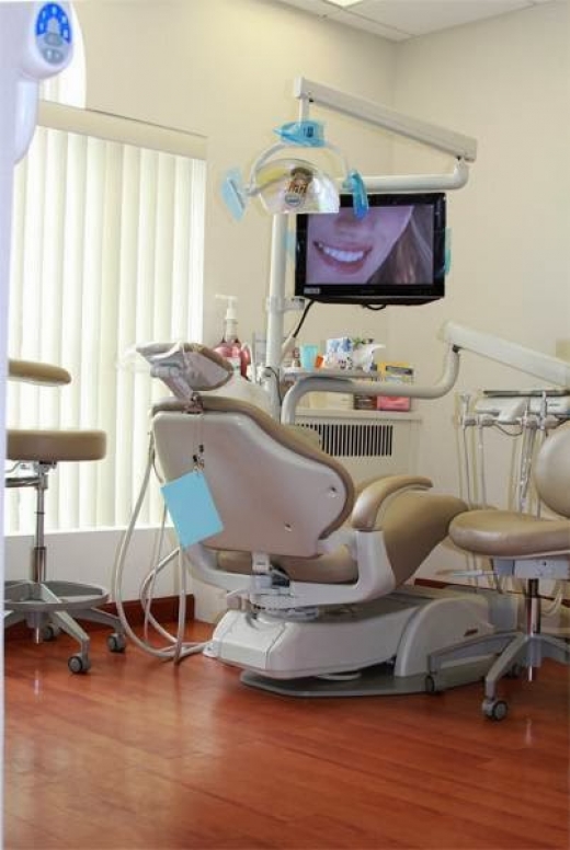 Dr. Daniel B. Ilyabayev, DDS in Queens City, New York, United States - #3 Photo of Point of interest, Establishment, Health, Doctor, Dentist