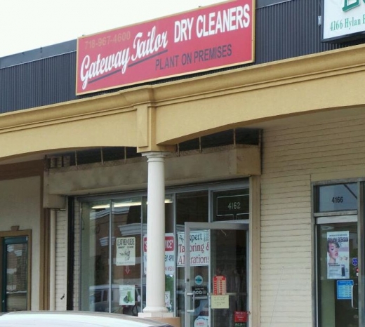 Photo by Walkerthree AUS for Gateway Dry Cleaners