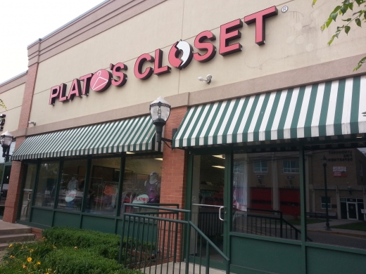 Plato's Closet in Lyndhurst City, New Jersey, United States - #3 Photo of Point of interest, Establishment, Store, Clothing store