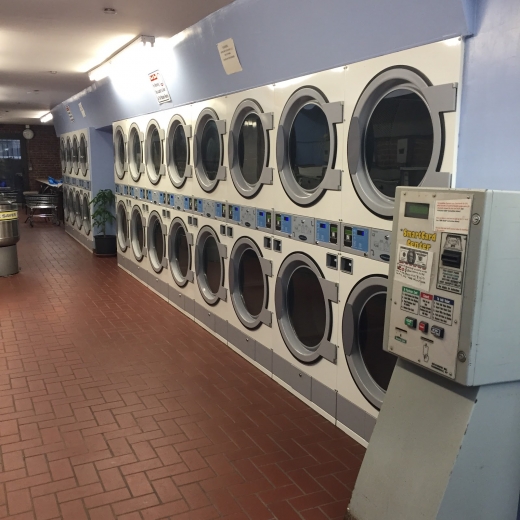 102 West Laundromat Corporation in New York City, New York, United States - #2 Photo of Point of interest, Establishment, Laundry