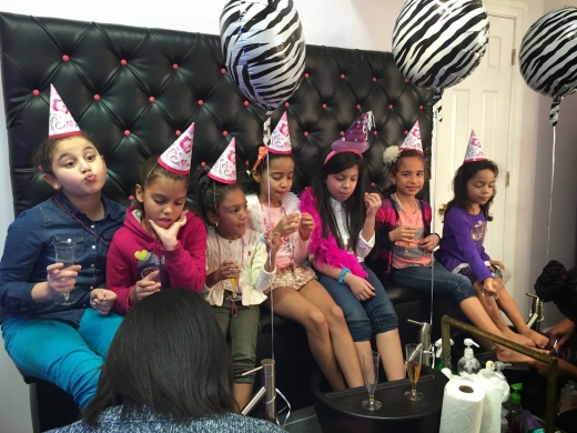 Pink Shisha Beauty in Bronx City, New York, United States - #2 Photo of Point of interest, Establishment, Beauty salon, Hair care