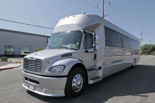 Limo Ride in Clifton City, New Jersey, United States - #3 Photo of Point of interest, Establishment, Travel agency