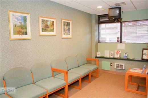 Photo by <br />
<b>Notice</b>:  Undefined index: user in <b>/home/www/activeuser/data/www/vaplace.com/core/views/default/photos.php</b> on line <b>128</b><br />
. Picture for Pelham Parkway Dental Associates: Teicher Stuart DDS in Bronx City, New York, United States - Point of interest, Establishment, Health, Dentist