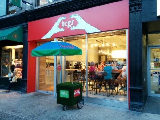 brgr in New York City, New York, United States - #1 Photo of Restaurant, Food, Point of interest, Establishment, Bar