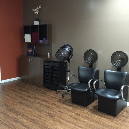 Hylan Hair Studio LLC in Richmond City, New York, United States - #4 Photo of Point of interest, Establishment, Hair care
