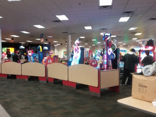 Chuck E. Cheese's in Staten Island City, New York, United States - #1 Photo of Restaurant, Food, Point of interest, Establishment