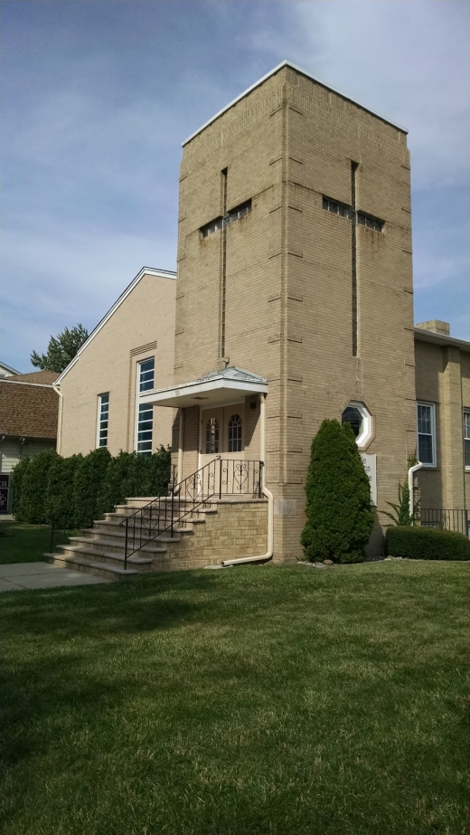 Riverside Community Church in Nutley City, New Jersey, United States - #1 Photo of Point of interest, Establishment, Church, Place of worship