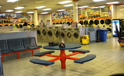 Laundry City Laundromat in Brooklyn City, New York, United States - #1 Photo of Point of interest, Establishment, Laundry