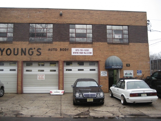 Young's Auto Body Shop in Maplewood City, New Jersey, United States - #2 Photo of Point of interest, Establishment, Car repair