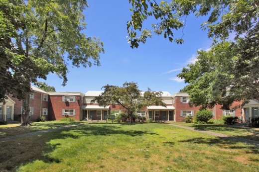 Photo by <br />
<b>Notice</b>:  Undefined index: user in <b>/home/www/activeuser/data/www/vaplace.com/core/views/default/photos.php</b> on line <b>128</b><br />
. Picture for Elmwood Village Apartments, Elmwood Park New Jersey in Elmwood Park City, New Jersey, United States - Point of interest, Establishment, Real estate agency