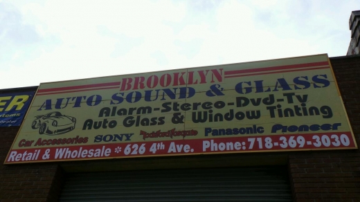 Brooklyn Auto Glass Inc in Brooklyn City, New York, United States - #2 Photo of Point of interest, Establishment, Store, Car repair