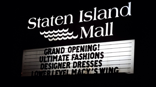 Photo by <br />
<b>Notice</b>:  Undefined index: user in <b>/home/www/activeuser/data/www/vaplace.com/core/views/default/photos.php</b> on line <b>128</b><br />
. Picture for Ultimate Fashions II in Staten Island City, New York, United States - Point of interest, Establishment, Store, Clothing store