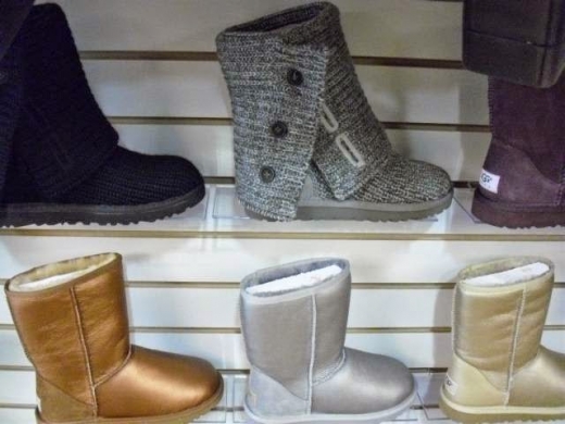 uggs bronx in Bronx City, New York, United States - #1 Photo of Point of interest, Establishment, Store, Clothing store