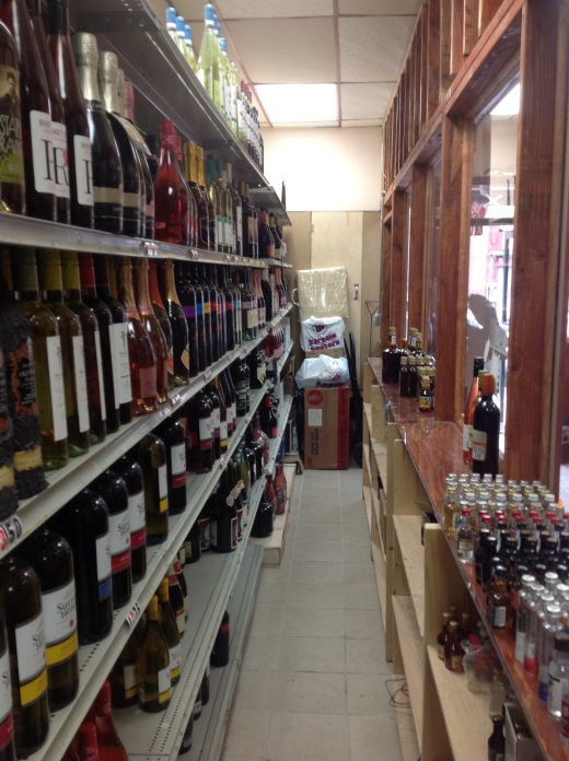 Willmohr Liquor Inc. in Kings County City, New York, United States - #1 Photo of Point of interest, Establishment, Store