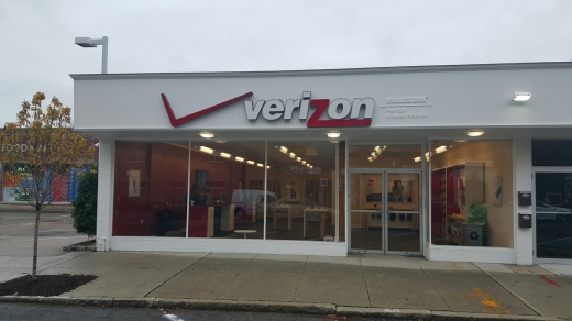 Verizon Authorized Retailer - Wireless Zone in Harrison City, New York, United States - #2 Photo of Point of interest, Establishment, Store, Electronics store
