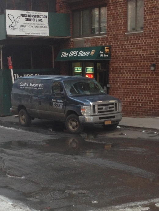 The UPS Store in New York City, New York, United States - #2 Photo of Point of interest, Establishment, Finance, Store