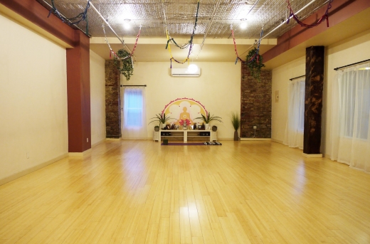 Loom Yoga Center in New York City, New York, United States - #2 Photo of Point of interest, Establishment, Health, Gym