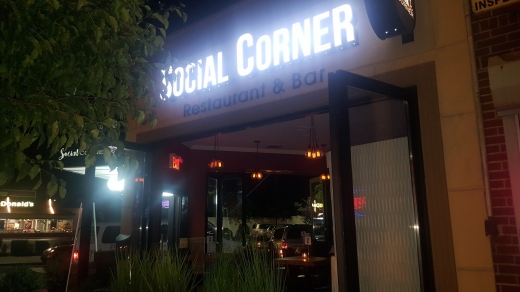 Social Corner Restaurant in Rosedale City, New York, United States - #4 Photo of Restaurant, Food, Point of interest, Establishment