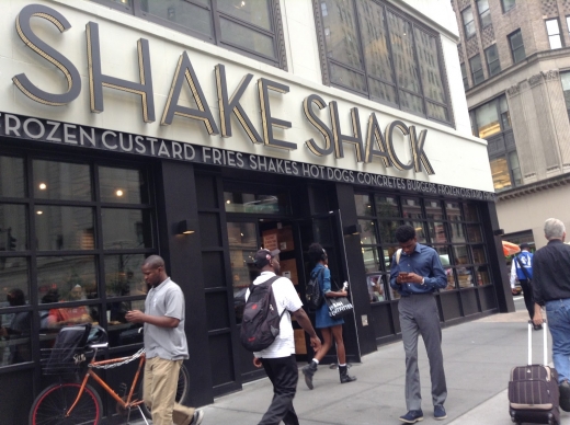 Photo by <br />
<b>Notice</b>:  Undefined index: user in <b>/home/www/activeuser/data/www/vaplace.com/core/views/default/photos.php</b> on line <b>128</b><br />
. Picture for Shake Shack in New York City, New York, United States - Restaurant, Food, Point of interest, Establishment
