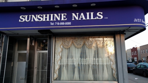 Photo by Tewfik B. for Sunshine Nails of Q Inc