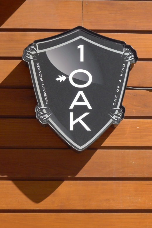 1 Oak in New York City, New York, United States - #2 Photo of Point of interest, Establishment, Bar, Night club