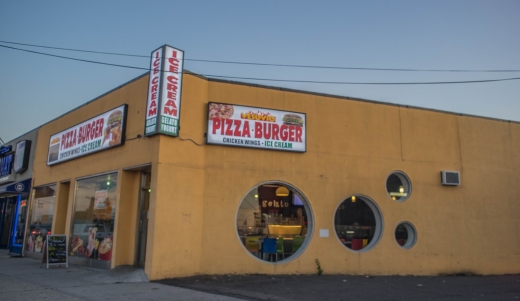 Vesuvio Pizza in Queens City, New York, United States - #4 Photo of Restaurant, Food, Point of interest, Establishment, Store, Meal delivery