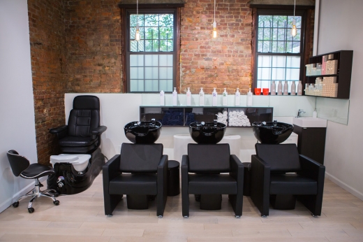 Photo by <br />
<b>Notice</b>:  Undefined index: user in <b>/home/www/activeuser/data/www/vaplace.com/core/views/default/photos.php</b> on line <b>128</b><br />
. Picture for Cobalt Salon in Williamsburg City, New York, United States - Point of interest, Establishment, Hair care