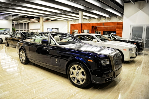 Photo by <br />
<b>Notice</b>:  Undefined index: user in <b>/home/www/activeuser/data/www/vaplace.com/core/views/default/photos.php</b> on line <b>128</b><br />
. Picture for Rolls-Royce Motor Cars Long Island in Jericho City, New York, United States - Point of interest, Establishment, Car dealer, Store
