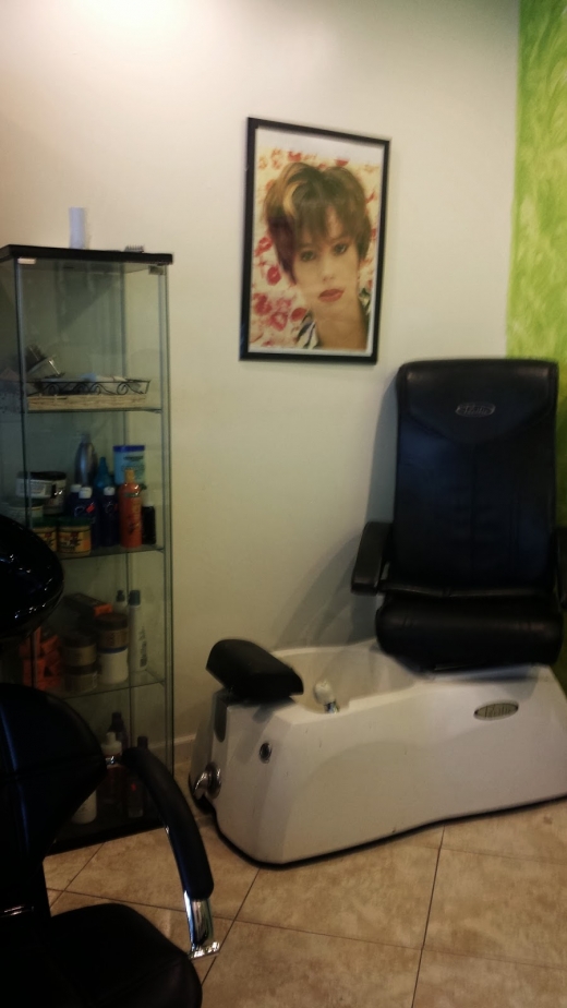 Photo by <br />
<b>Notice</b>:  Undefined index: user in <b>/home/www/activeuser/data/www/vaplace.com/core/views/default/photos.php</b> on line <b>128</b><br />
. Picture for Versatile Beauty Salon in Queens City, New York, United States - Point of interest, Establishment, Beauty salon