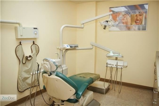 Photo by <br />
<b>Notice</b>:  Undefined index: user in <b>/home/www/activeuser/data/www/vaplace.com/core/views/default/photos.php</b> on line <b>128</b><br />
. Picture for Pelham Parkway Dental Associates: Teicher Stuart DDS in Bronx City, New York, United States - Point of interest, Establishment, Health, Dentist