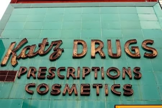 Katz drugs in Brooklyn City, New York, United States - #4 Photo of Point of interest, Establishment, Finance, Store, Health, Clothing store, Pharmacy
