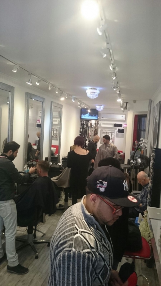 Photo by <br />
<b>Notice</b>:  Undefined index: user in <b>/home/www/activeuser/data/www/vaplace.com/core/views/default/photos.php</b> on line <b>128</b><br />
. Picture for Level 77 Hair Studio in New York City, New York, United States - Point of interest, Establishment, Beauty salon, Hair care