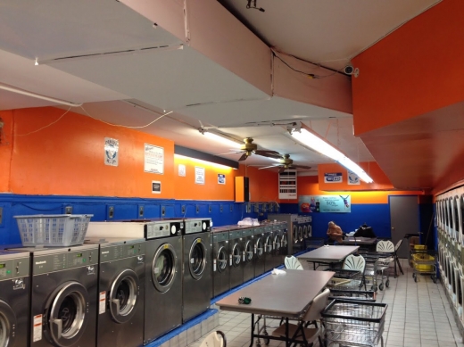 Gentle Wash Laundromat in New York City, New York, United States - #2 Photo of Point of interest, Establishment, Laundry