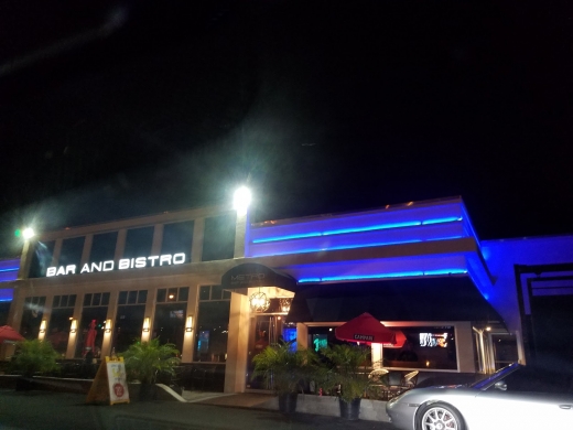 Metro Bar and Bistro in Richmond City, New York, United States - #3 Photo of Restaurant, Food, Point of interest, Establishment, Bar, Night club
