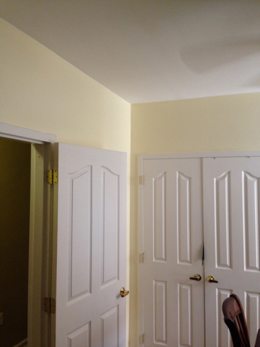 Holguins Painting inc in Bronx City, New York, United States - #1 Photo of Point of interest, Establishment, General contractor