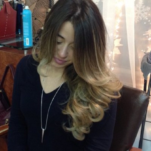 Photo by <br />
<b>Notice</b>:  Undefined index: user in <b>/home/www/activeuser/data/www/vaplace.com/core/views/default/photos.php</b> on line <b>128</b><br />
. Picture for Envee Salon in Astoria City, New York, United States - Point of interest, Establishment, Beauty salon, Hair care