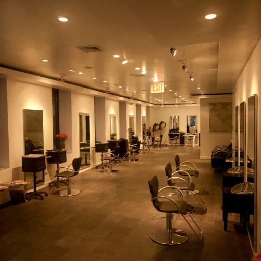 Eclat Salon & Boutique in New York City, New York, United States - #1 Photo of Point of interest, Establishment, Beauty salon