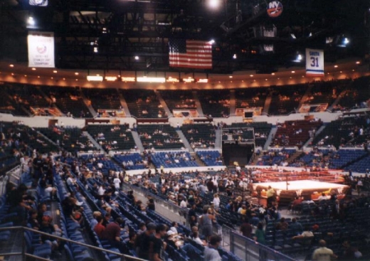 Photo by b plaskon for Nassau Veterans Memorial Coliseum