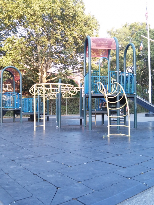 Photo by Paul Santo for Metcalf Playground (Park)