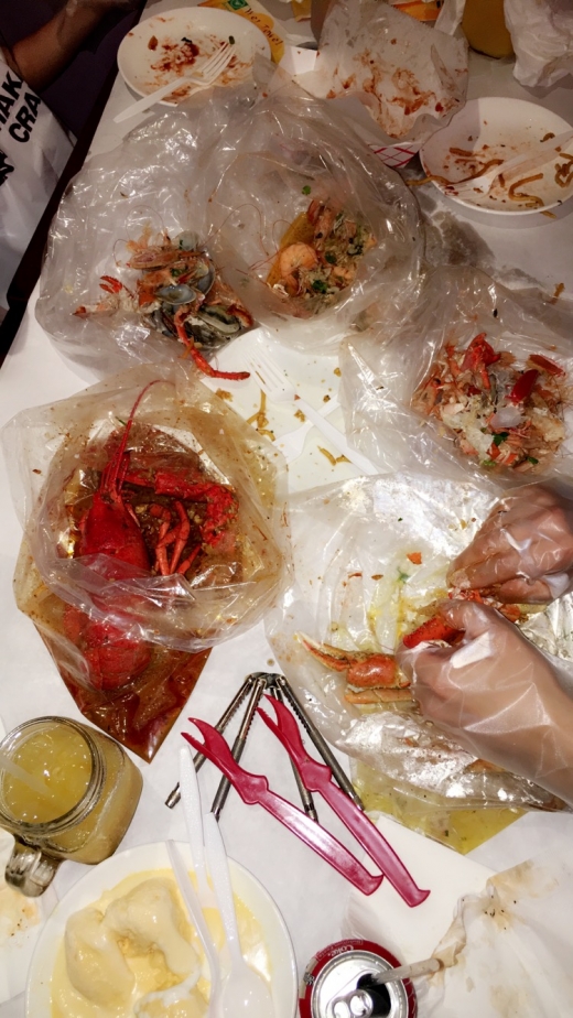 Photo by <br />
<b>Notice</b>:  Undefined index: user in <b>/home/www/activeuser/data/www/vaplace.com/core/views/default/photos.php</b> on line <b>128</b><br />
. Picture for Shaking Crab in Queens City, New York, United States - Restaurant, Food, Point of interest, Establishment