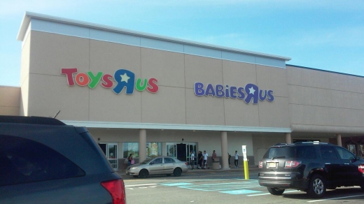 Toys“R”Us in Wayne City, New Jersey, United States - #1 Photo of Point of interest, Establishment