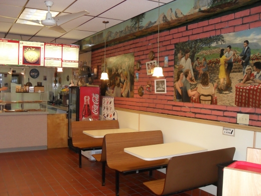 Angelo & Al's Pizzeria in Fresh Meadows City, New York, United States - #1 Photo of Restaurant, Food, Point of interest, Establishment