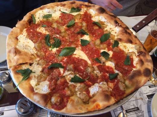Reggiano's Brick Oven Pizza in Staten Island City, New York, United States - #1 Photo of Restaurant, Food, Point of interest, Establishment