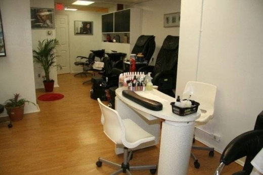 Photo by <br />
<b>Notice</b>:  Undefined index: user in <b>/home/www/activeuser/data/www/vaplace.com/core/views/default/photos.php</b> on line <b>128</b><br />
. Picture for Studio A Salon in Jersey City, New Jersey, United States - Point of interest, Establishment, Beauty salon, Hair care
