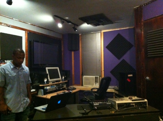Photo by <br />
<b>Notice</b>:  Undefined index: user in <b>/home/www/activeuser/data/www/vaplace.com/core/views/default/photos.php</b> on line <b>128</b><br />
. Picture for 906 Music Recording Studio in New York City, New York, United States - Point of interest, Establishment
